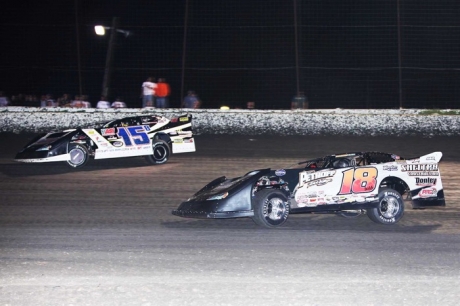 Winner Shannon Babb (18) battles Brian Birkhofer (15B) at Battleground. (ronskinnerphotos.com)