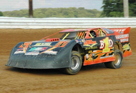 Bobby Powell gets rolling at Roaring Knob. (Lisa Gower)