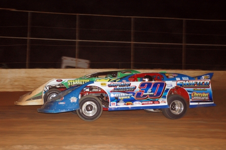 Jeff Smith edged Dennis Franklin at Fayetteville. (carlsonracephotos.com)