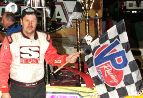 Ivedent Lloyd Jr. dominated at Volusia Speedway Park. (ricksdarkroom.com)