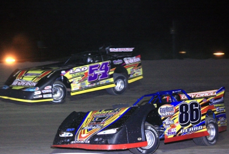 Polesitter Kyle Beard (86) races with winner David Breazeale (54). (Best Photography)