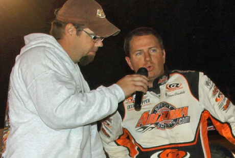 Steve Casebolt tells the Kokomo Speedway crowd about his victory. (Jim DenHamer)