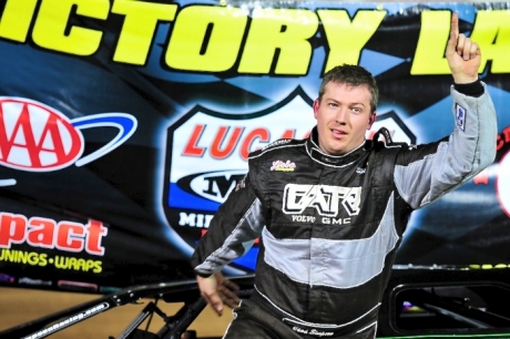 Chad Simpson emerges from his winning No. 25 at Wheatland. (Mike Musslin)