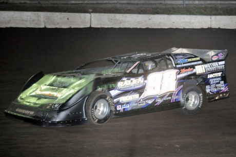 Jason Rauen motors to victory at Mississippi Thunder. (jdphotosports.photoreflect.com)