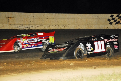 Joey Tanner (111) kept Billy Workman Jr. (64) in check all 40 laps. (Steve Reeck)