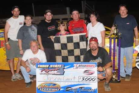 The Barry Klinedinst Motorsports team celebrates. (Travis Trussell)