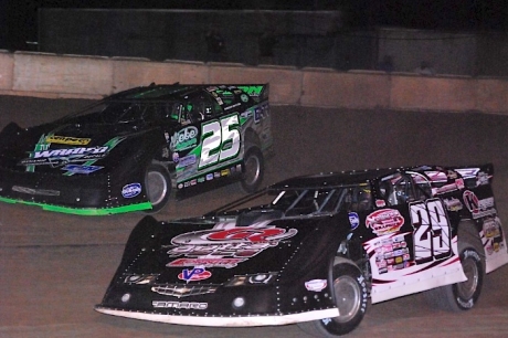 Darrell Lanigan (29) slips under Chad Simpson (25) midway through the main event. (Shawn Fredenberg)