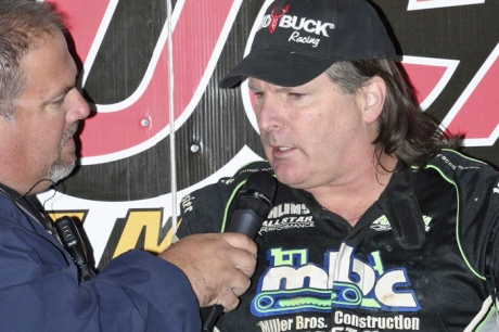 Scott Bloomquist talks about his quick qualifying lap. (Barry Johnson)