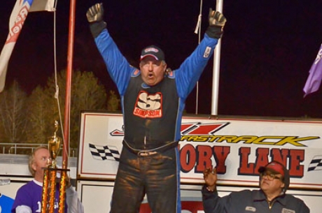 Ricky Weeks celebrates at 311 Motor Speedway. (Gary Laster)