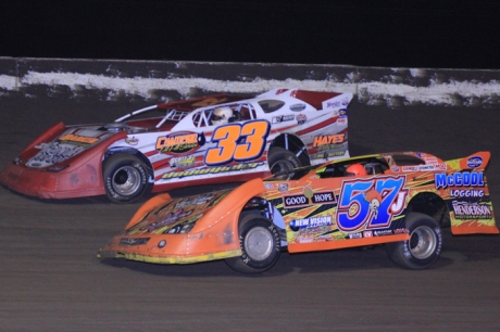 Winner Bub McCool (57j) battles Scott Dedwylder (33) at Greenville. (Best Photography)