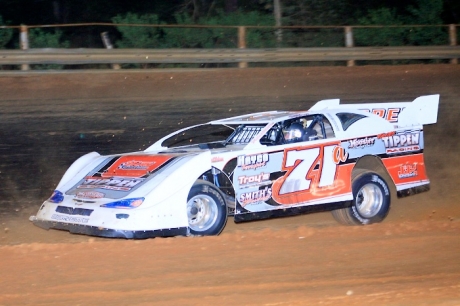 Allen Tippen heads for a SUPR victory in Sterlington, La. (Best Photography)