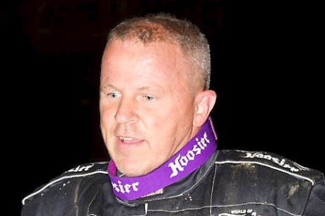 Darrell Lanigan in victory lane at Delaware International Speedway. (eactionphotos.com)