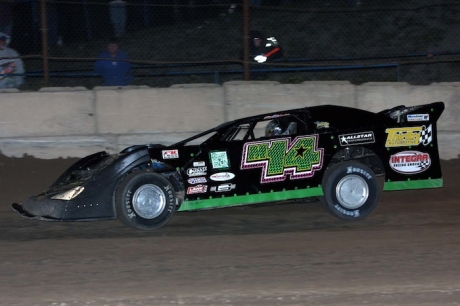 Brandon Thirlby heads for his third Michigan Dirt Cup victory and the series title. (Jim DenHamer)