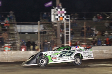 Jason Feger won $2,000 in Tri-City's Monster Mash 30. (stlracingphotos.com)