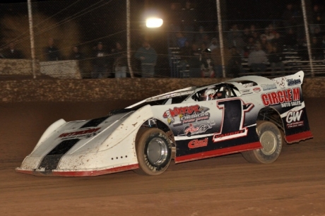 Will Vaught heads to victory at Tucson. (photosbyshana.net)