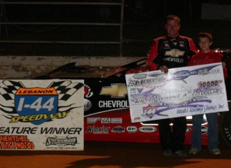 Shannon Babb picked up $10,000. (Ron Mitchell)