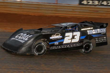 John Blankenship gets up to speed at Volunteer Speedway. (Chad Wells)