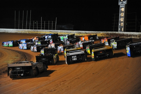 Smoky Mountain Speedway opens the WoO tripleheader. (mrmracing.net)