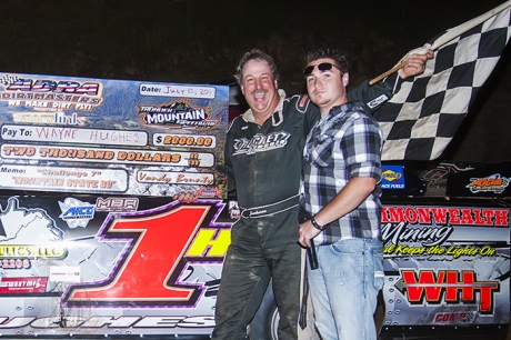 Wayne Hughes earned $2,000 at Thunder Mountain. (peepingdragonphotography.com)