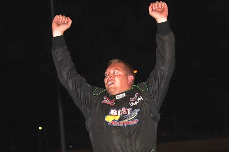 Jeff Babcock celebrates at Oakshade. (Jim DenHamer)