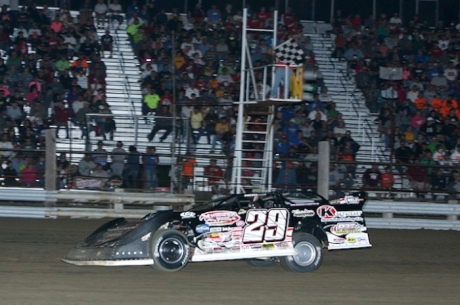 Darrell Lanigan takes his eighth WoO victory of the season. (mikerueferphotos.photoreflect.com)