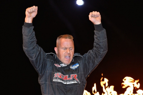 Darrell Lanigan celebrates a $5,000 victory at Eldora. (thesportswire.net)