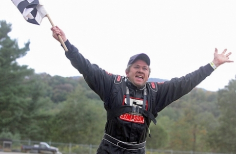 Boom Briggs celebrates his Fall Classic sweep. (pbase.com/cyberslash)