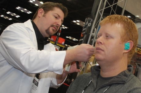 Justin Asplin gets custom ear molds. (DirtonDirt.com)