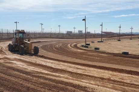 Arizona Speedway hosts 2017's Wild West Shootout. (arizonaspeedway.net)