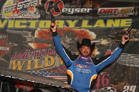 Jonathan Davenport won 2016's finale. (mikerueferphotos.photoreflect.com)