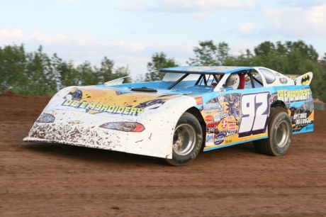 Sprint veteran Adam West is getting started in Late Models. (apexonephotos.com)