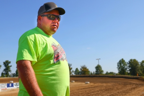 Josh Carroll last season at the Brownstown Bullring. (joshjamesartwork.com)