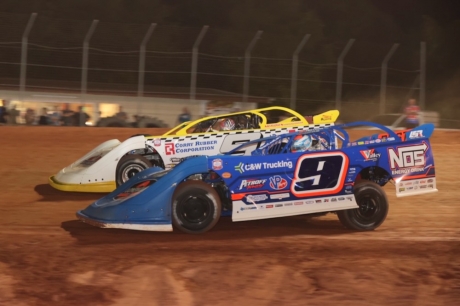 Nick Hoffman heads to victory at Needmore. (Chris Anderson)