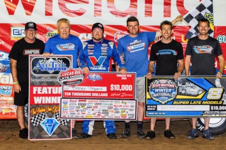 The Rocket1 team (plus Tony Stewart. (heathlawsonphotos.com)