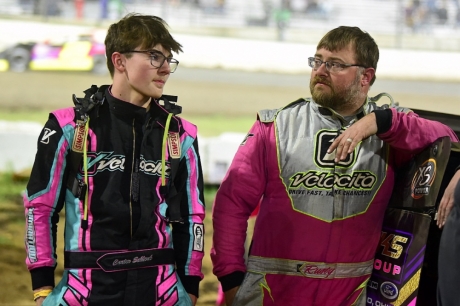 Carter Schlenk (left) and his father Rusty Schenk earlier this season. (photosbyboyd.smugmug.com)