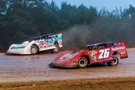 Brandon Overton (76) rallied to fourth in the Firecracker 100. (heathlawsonphotos.com)
